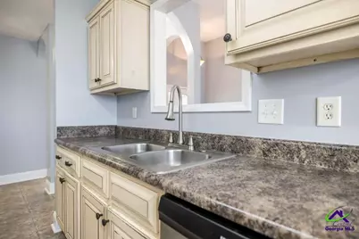 113 Cedarland, Warner Robins, GA 31088 - Photo 16