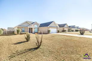 113 Cedarland, Warner Robins, GA 31088 - Photo 4