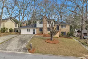 223 Highland Dr, Warner Robins, GA 31088 - Photo 2