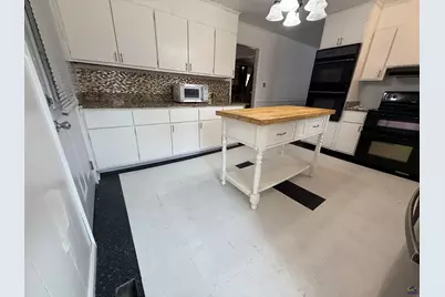 1977 Thomas Drive, Macon, GA 31217 - Photo 12