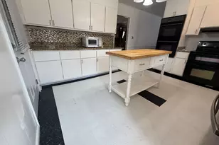 1977 Thomas Dr, Macon, GA 31217 - Photo 12