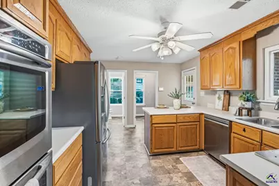 107 Laurel Oak Lane, Warner Robins, GA 31093 - Photo 8