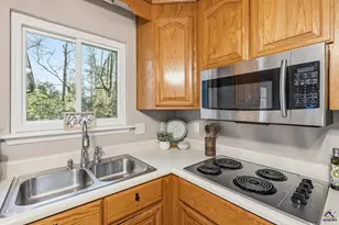 107 Laurel Oak Ln, Warner Robins, GA 31093 - Photo 12