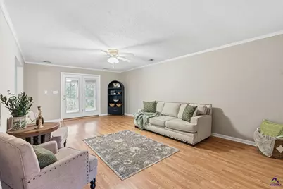 107 Laurel Oak Lane, Warner Robins, GA 31093 - Photo 4