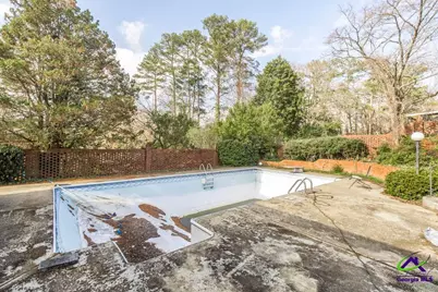 100 Edgewood Avenue, Warner Robins, GA 31088 - Photo 8