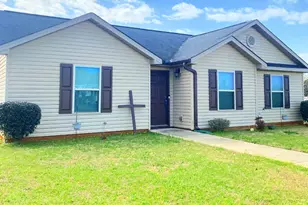 115 Bridgeport Ln, Perry, GA 31069 - Photo 2