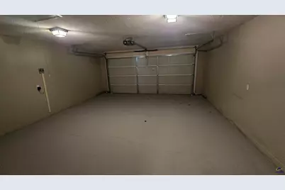 509 Manchester Ln, Byron, GA 31008 - Photo 6