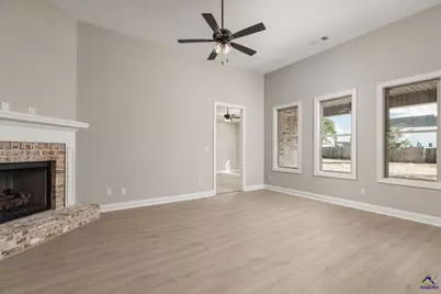 205 Farmland Circle, Perry, GA 31069 - Photo 6