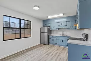 417 Stanley St, Perry, GA 31069 - Photo 12