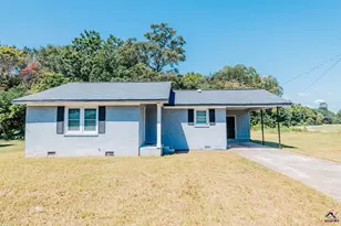 200 Lavender St, Fort Valley, GA 31030 - Photo 2