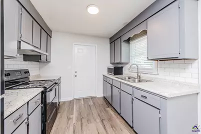 200 Lavender Street, Fort Valley, GA 31030 - Photo 8