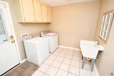 209 Lake Front Drive, Warner Robins, GA 31088 - Photo 22