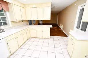 209 Lake Front Dr, Warner Robins, GA 31088 - Photo 20