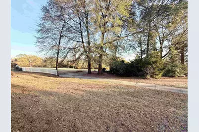 215 Pebble Beach Drive, Perry, GA 31069 - Photo 16