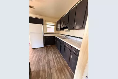 100 Chuck Circle, Warner Robins, GA 31093 - Photo 2
