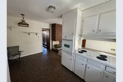 501 Pinecrest Drive, Warner Robins, GA 31093 - Photo 6