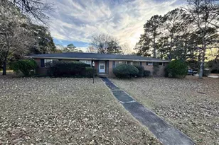 501 Pinecrest Dr, Warner Robins, GA 31093 - Photo 1