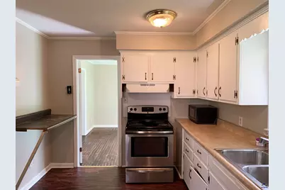 3240 Commordore Drive, Macon, GA 31211 - Photo 8