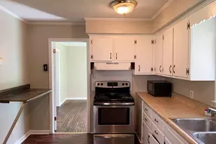 3240 Commordore Dr, Macon, GA 31211 - Photo 8