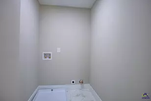 523 E Chappell St, Griffin, GA 30220 - Photo 28