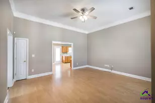 101 Gailey, Warner Robins, GA 31088 - Photo 8