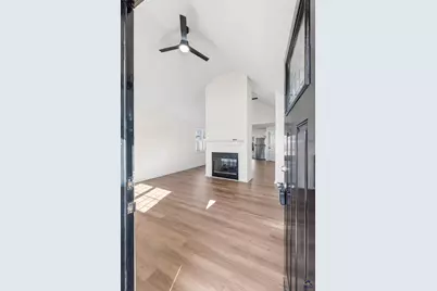 404 Wynfield Ln, Bonaire, GA 31005 - Photo 2