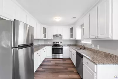 308 Peach Blossom Road, Bonaire, GA 31005 - Photo 10