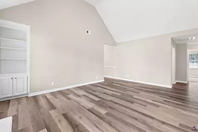 308 Peach Blossom Road, Bonaire, GA 31005 - Photo 6