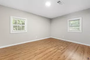 3846 Log Cabin Dr, Macon, GA 31204 - Photo 14