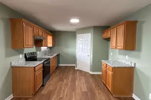 303 Sark Dr, Warner Robins, GA 31088 - Photo 4