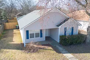 116 Kensington Cir, Warner Robins, GA 31093 - Photo 2