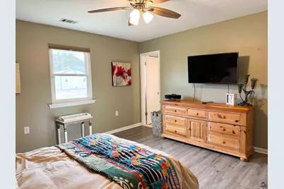 210 Oak Ridge Dr, Byron, GA 31008 - Photo 44
