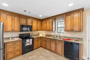 102 Steerwood, Perry, GA 31069 - Photo 16