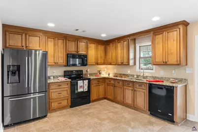 102 Steerwood, Perry, GA 31069 - Photo 14