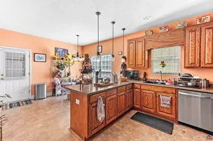 3608 Joycliff Rd, Macon, GA 31211 - Photo 12