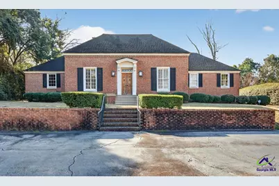 1802 Pine Forest, Dublin, GA 31021 - Photo 1