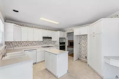 8278 Lower Thomaston Rd, Macon, GA 31022 - Photo 10