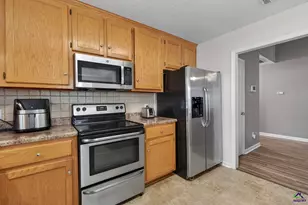 307 Carver Ct, Warner Robins, GA 31088 - Photo 22