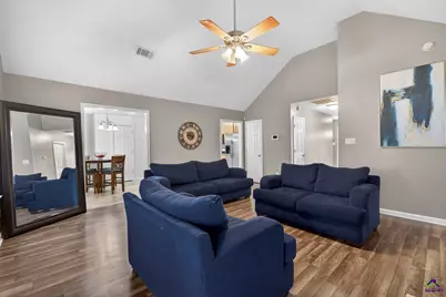 307 Carver Court, Warner Robins, GA 31088 - Photo 18