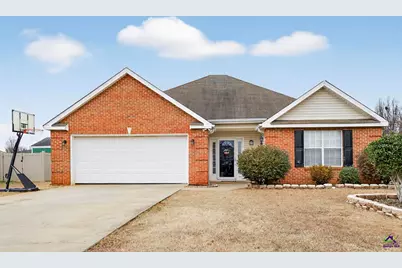 307 Carver Court, Warner Robins, GA 31088 - Photo 1