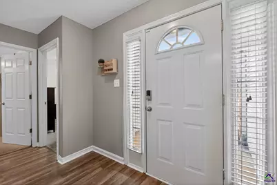 307 Carver Court, Warner Robins, GA 31088 - Photo 12