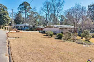 216 Pine Valley Dr, Warner Robins, GA 31088 - Photo 6