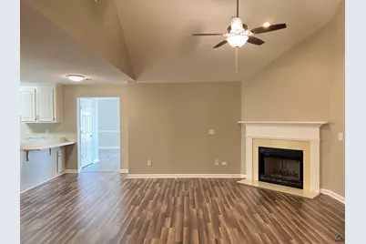 203 Bryson Way, Warner Robins, GA 31088 - Photo 2