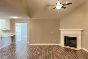 203 Bryson Way, Warner Robins, GA 31088 - Photo 2