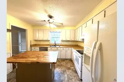 102 Ridge Circle North, Perry, GA 31069 - Photo 12