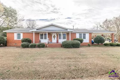 188 E Lewis Street, Cochran, GA 31014 - Photo 1