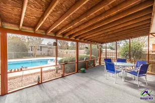 188 E Lewis St, Cochran, GA 31014 - Photo 28