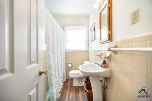 188 E Lewis St, Cochran, GA 31014 - Photo 16