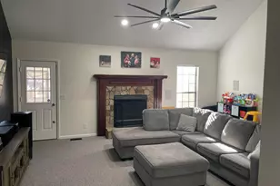 511 Pheasant Ridge Dr, Warner Robins, GA 31088 - Photo 2