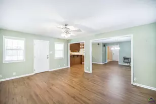 104 Delone Dr, Byron, GA 31008 - Photo 12